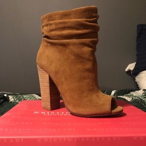 Kristin Cavallari booties Size 7.5